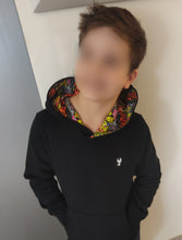 Charger l'image dans la galerie, .Sweat Capuche Graffiti et Marinière Unisexe