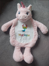 Charger l'image dans la galerie, .Housse de rangement Licorne / Girafe (43 cm)