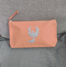 Charger l'image dans la galerie, Trousse de toilette / maquillage