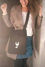 Charger l'image dans la galerie, .Sac bandoulière mixte