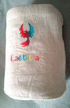 Charger l&#39;image dans la galerie, .Grand Plaid 100% polaire
