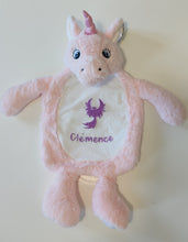 Charger l&#39;image dans la galerie, .Housse de rangement Licorne / Girafe (43 cm)
